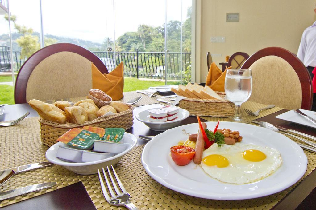 Serene Villa Nuwara Eliya Eksteriør bilde